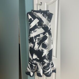 Express Black and White Midi Dress